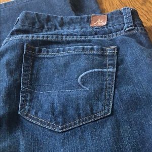 Ladies American Eagle jeans